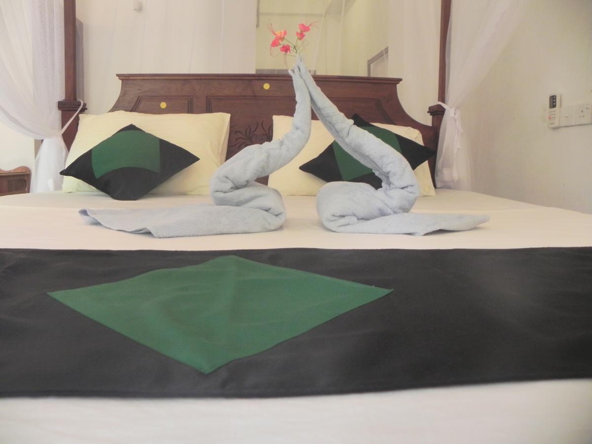 Rainbowswell Beach Resort ウナワトゥナ エクステリア 写真